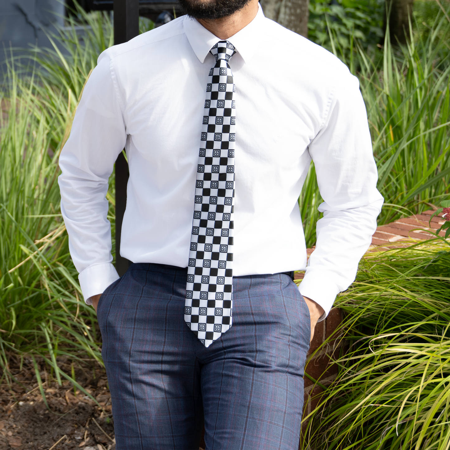 Black & White Masonic Tie – Geometric Square Pattern with Square & Compass Design