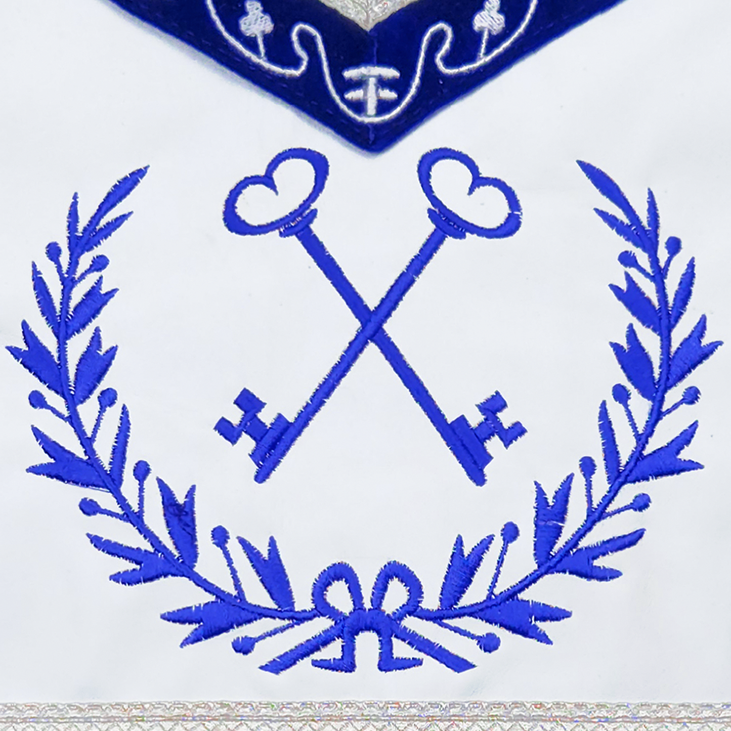 Blue Lodge Treasurer Apron – Masonic Officer Regalia with Machine Embroidered Wreath & Square – White Embroidered Detailing on Deep Blue Velvet