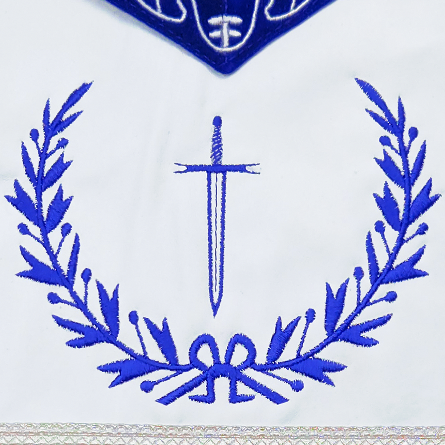 Blue Lodge Tyler Apron – Masonic Officer Regalia with Machine Embroidered Wreath & Square – White Embroidered Detailing on Deep Blue Velvet